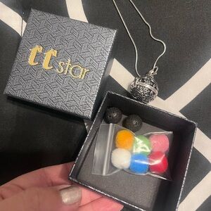 TT Star Aromatherapy Necklace with Accessories
